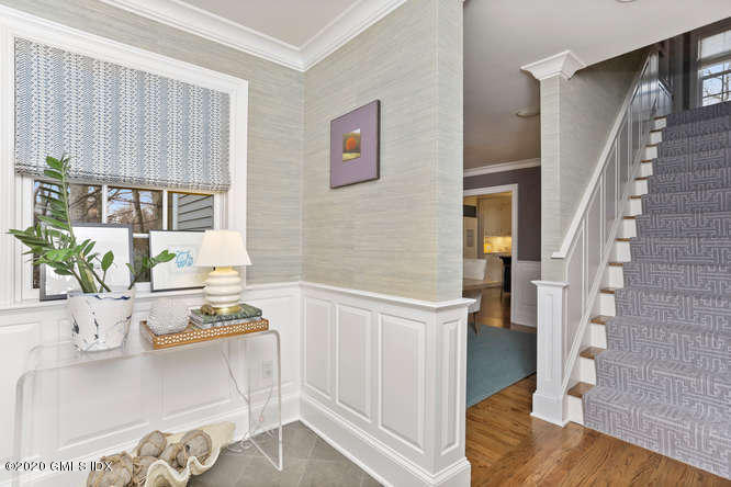 3 Owenoke Way Riverside, CT 06878 - Photo 2 of 33 a living room with furniture and wooden floor