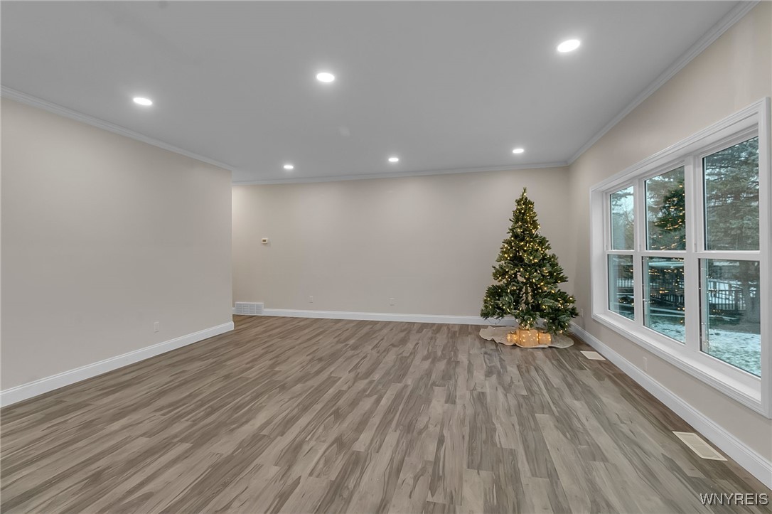 5200 Berg Road West Seneca, NY 14218 - Photo 19 of 49