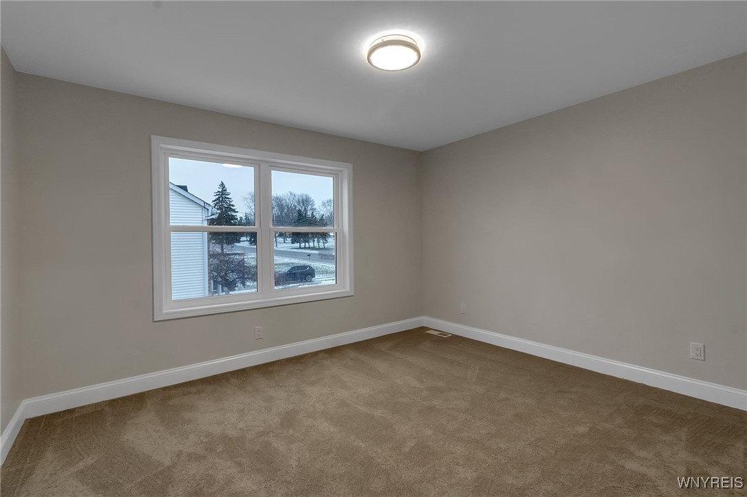 5200 Berg Road West Seneca, NY 14218 - Photo 32 of 49