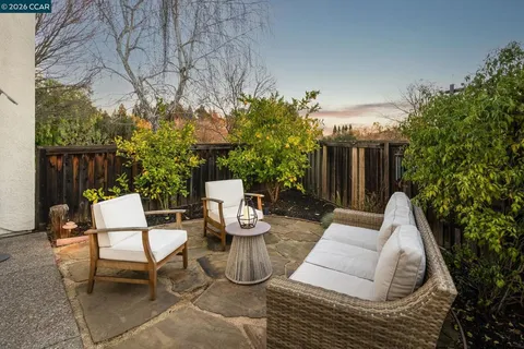 $1,975,000 | 1057-1057 Cheshire Circle, Danville, CA 94506