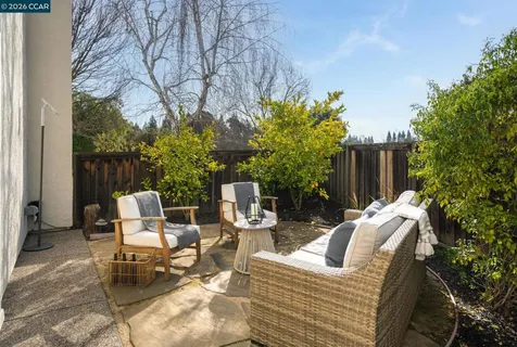 $1,975,000 | 1057-1057 Cheshire Circle, Danville, CA 94506