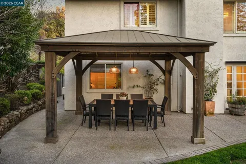 $1,975,000 | 1057-1057 Cheshire Circle, Danville, CA 94506