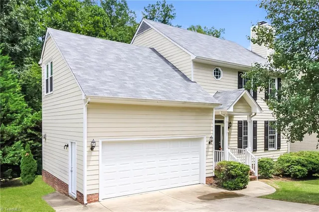 $1,910 | 1517 Covered Wagon Road, McLeansville, NC 27301