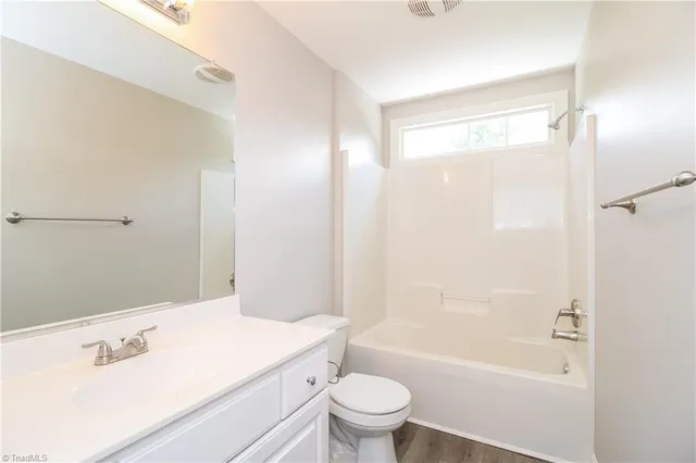 $1,910 | 1517 Covered Wagon Road, McLeansville, NC 27301