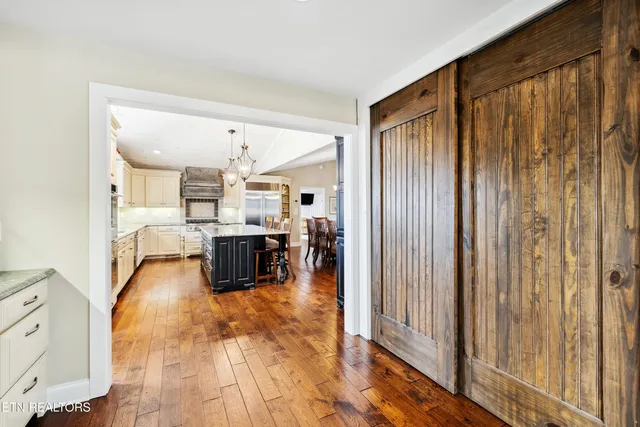 $1,300,000 | 8207 Washington Pike, Corryton, TN 37721