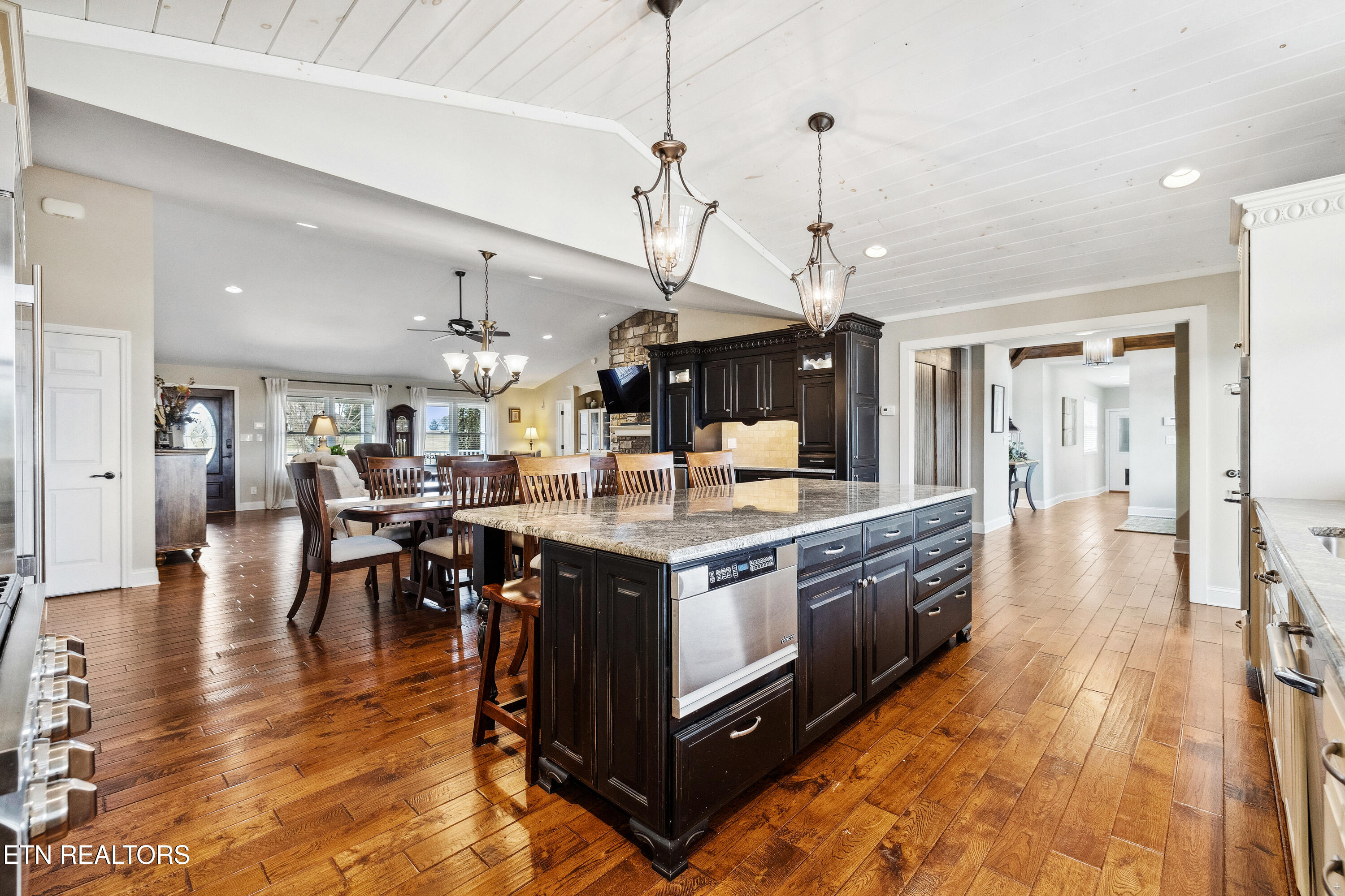 8207 Washington Pike Corryton, TN 37721 - Photo 22 of 60 Positive Perceptions-14