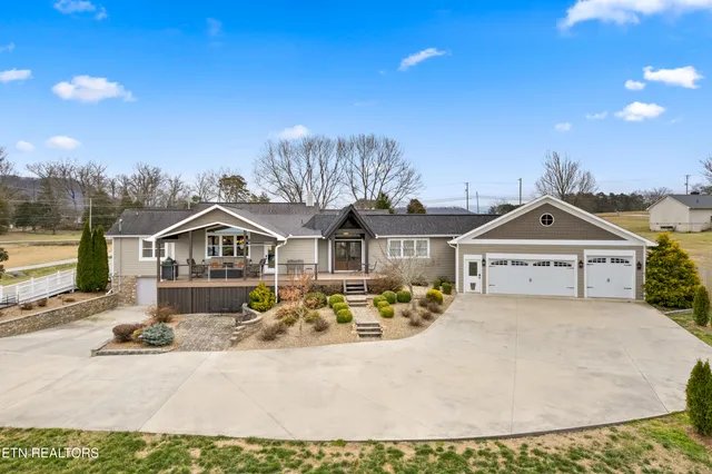 $1,300,000 | 8207 Washington Pike, Corryton, TN 37721