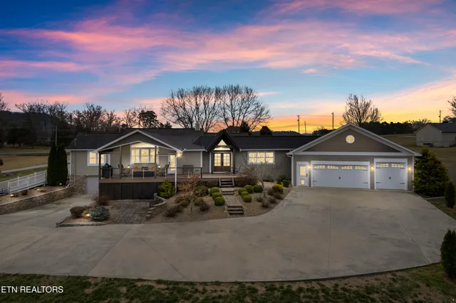 $1,300,000 | 8207 Washington Pike, Corryton, TN 37721