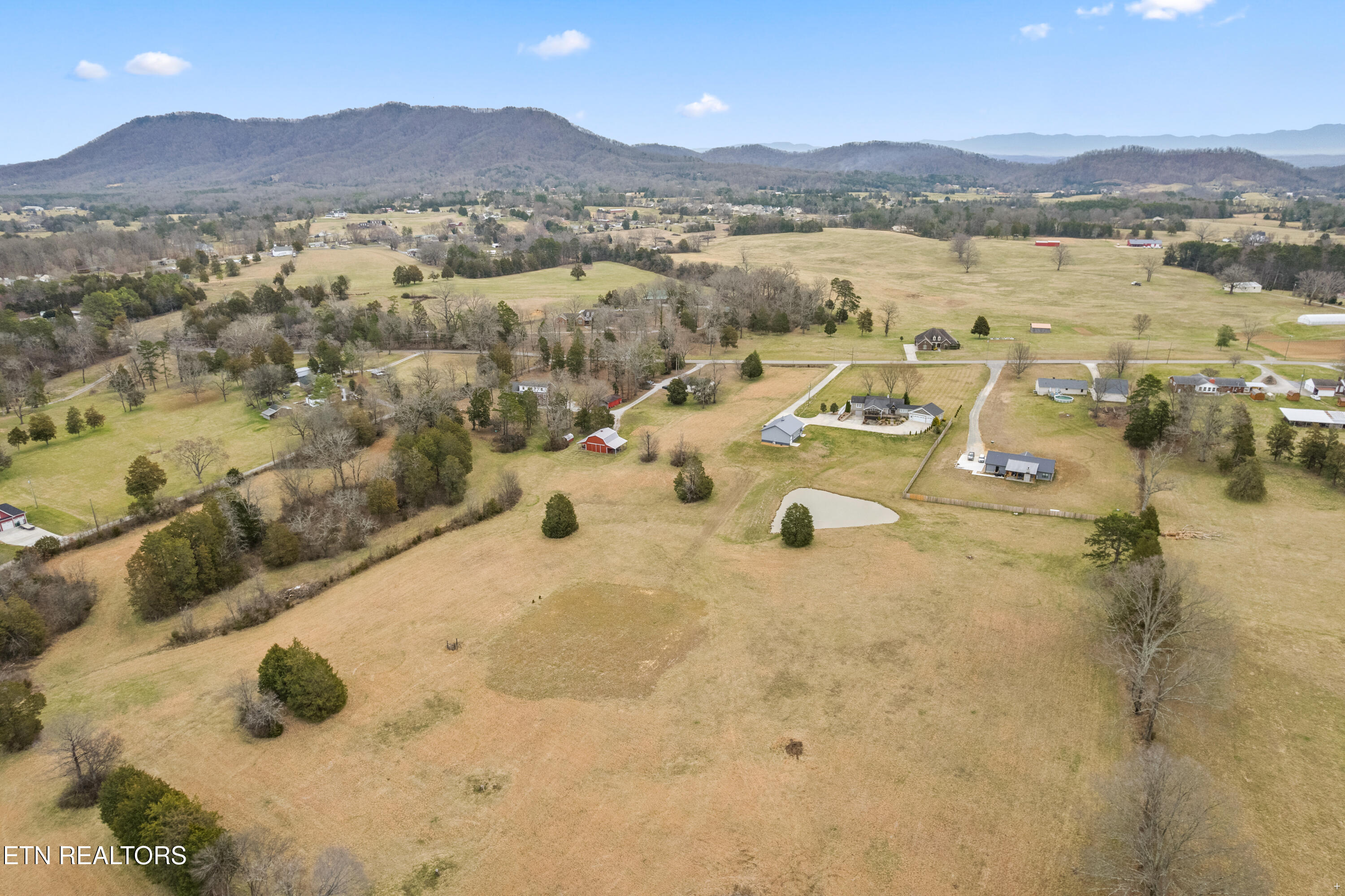 8207 Washington Pike Corryton, TN 37721 - Photo 52 of 60 Positive Perceptions-55