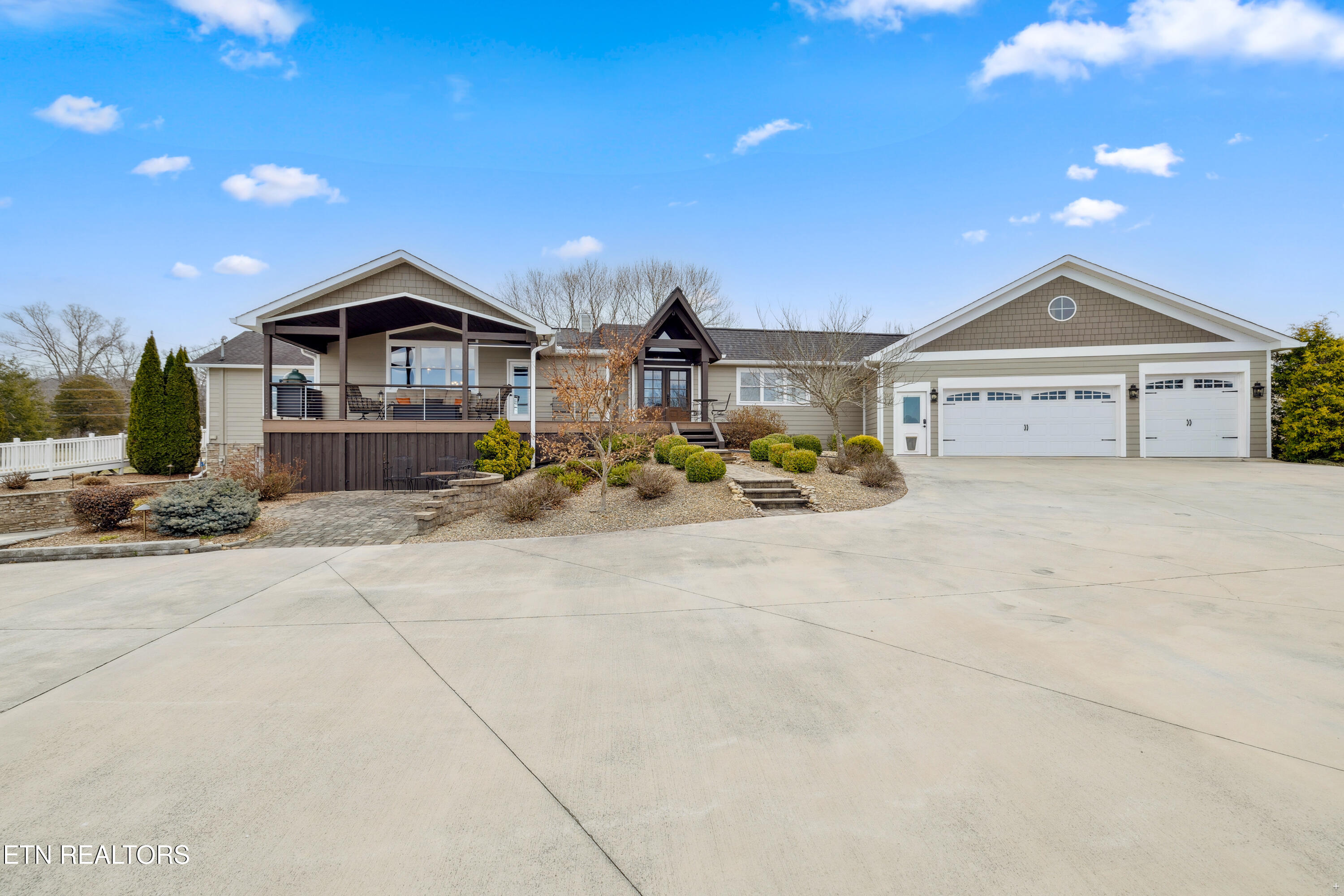 8207 Washington Pike Corryton, TN 37721 - Photo 7 of 60 Positive Perceptions-44