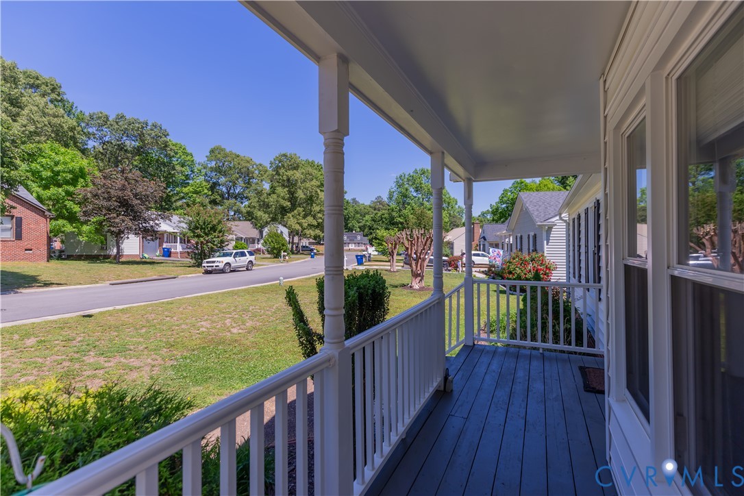 6325 Oldbern Road Chesterfield, VA 23832 - Photo 7 of 43