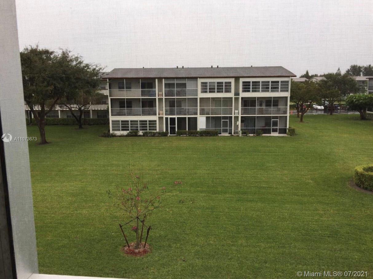 41 Mansfield B, Unit 41 Boca Raton, FL 33434 - Photo 7 of 10 Gallery Image 7