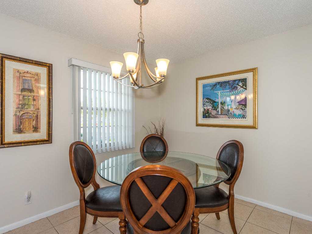1060 Guildford East, Unit D Boca Raton, FL 33434 - Photo 16 of 22 Dining_Room_1
