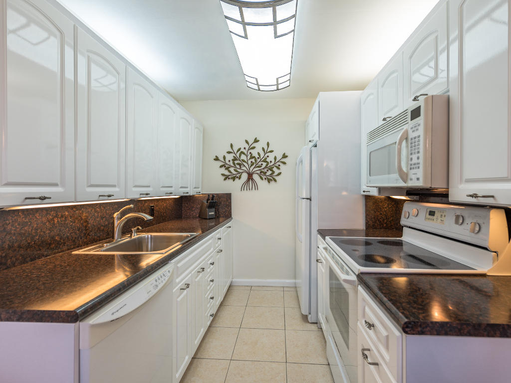 Kitchen_1