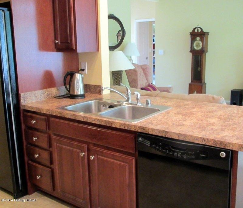 6909 Fernview Road Louisville, KY 40291 - Photo 15 of 19 IMG_0313