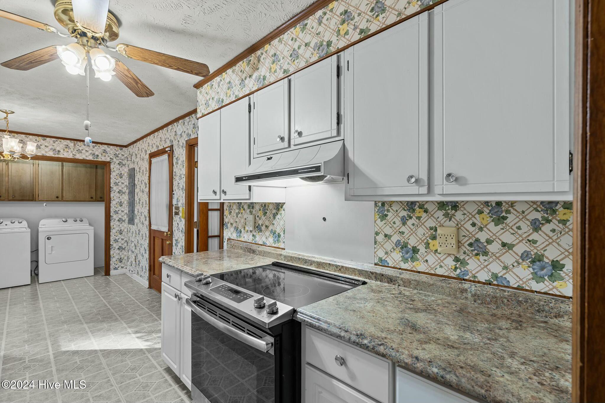 12460 Kay Road Laurinburg, NC 28352 - Photo 11 of 49 Kitchen