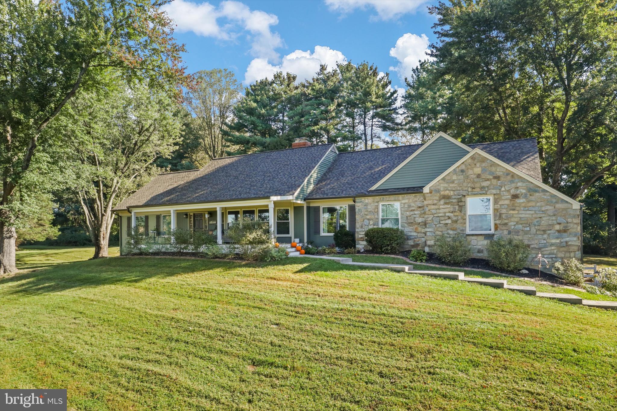 6811 White Rock Road Clifton, VA 20124 - Photo 3 of 87 a front view of a house with a yard