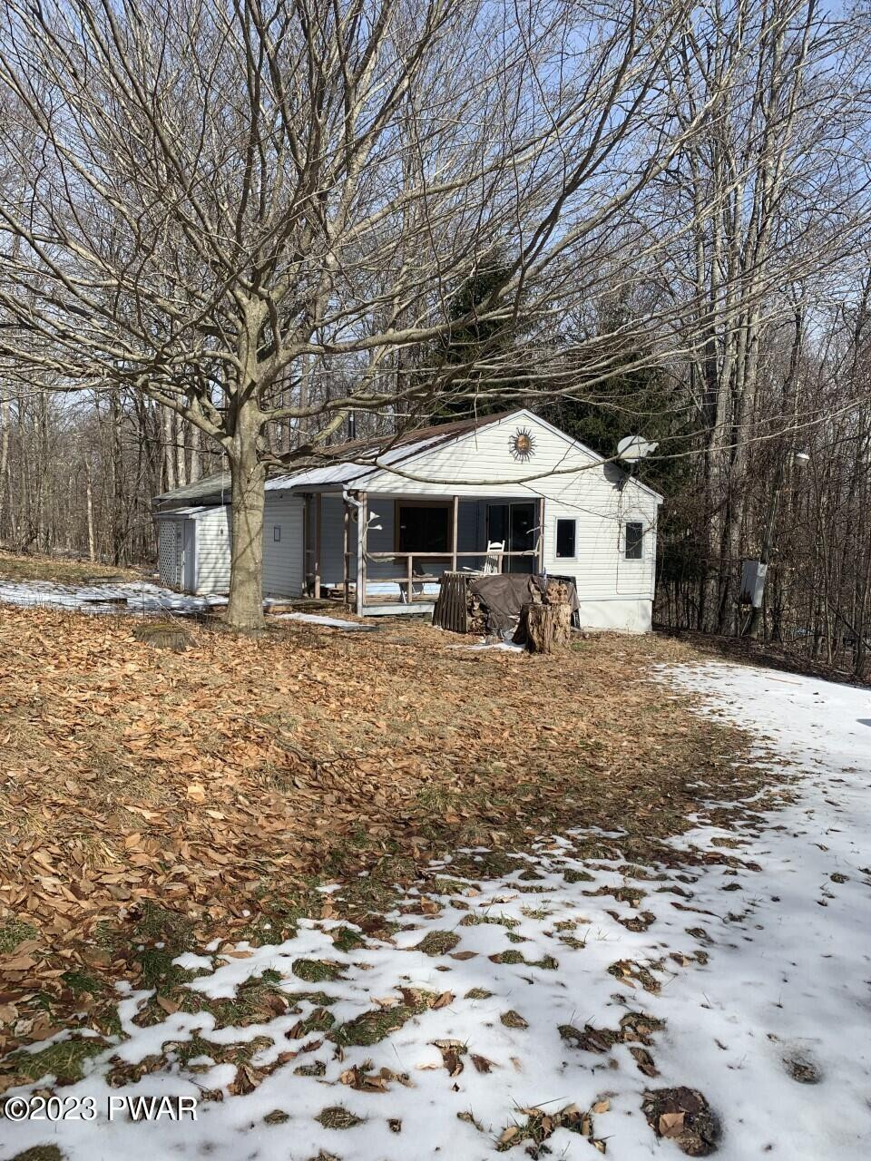 512 Fork Mountain Road Equinunk, PA 18417 - Photo 19 of 22