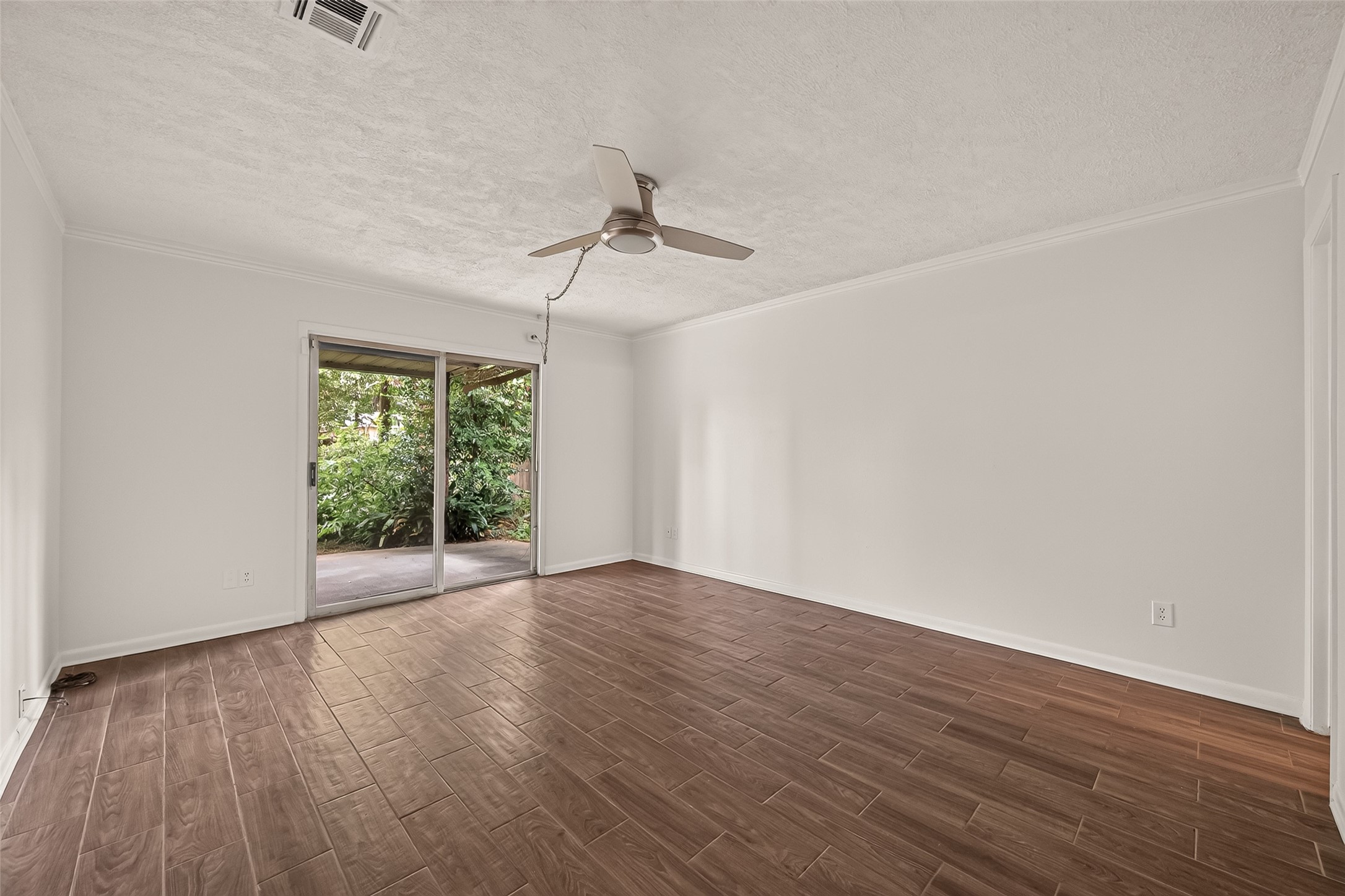 10039 Warwana Road Houston, TX 77080 - Photo 27 of 37 Gallery Image 27