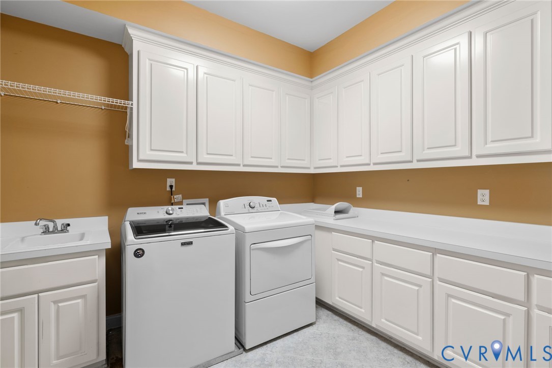 2365 State Rte 635 Midlothian, VA 23113 - Photo 21 of 64 White cabinetry, extensive counter space, utility
