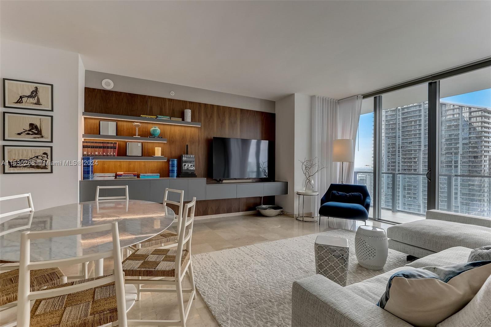 68 Southeast 6th St Unit 3004  