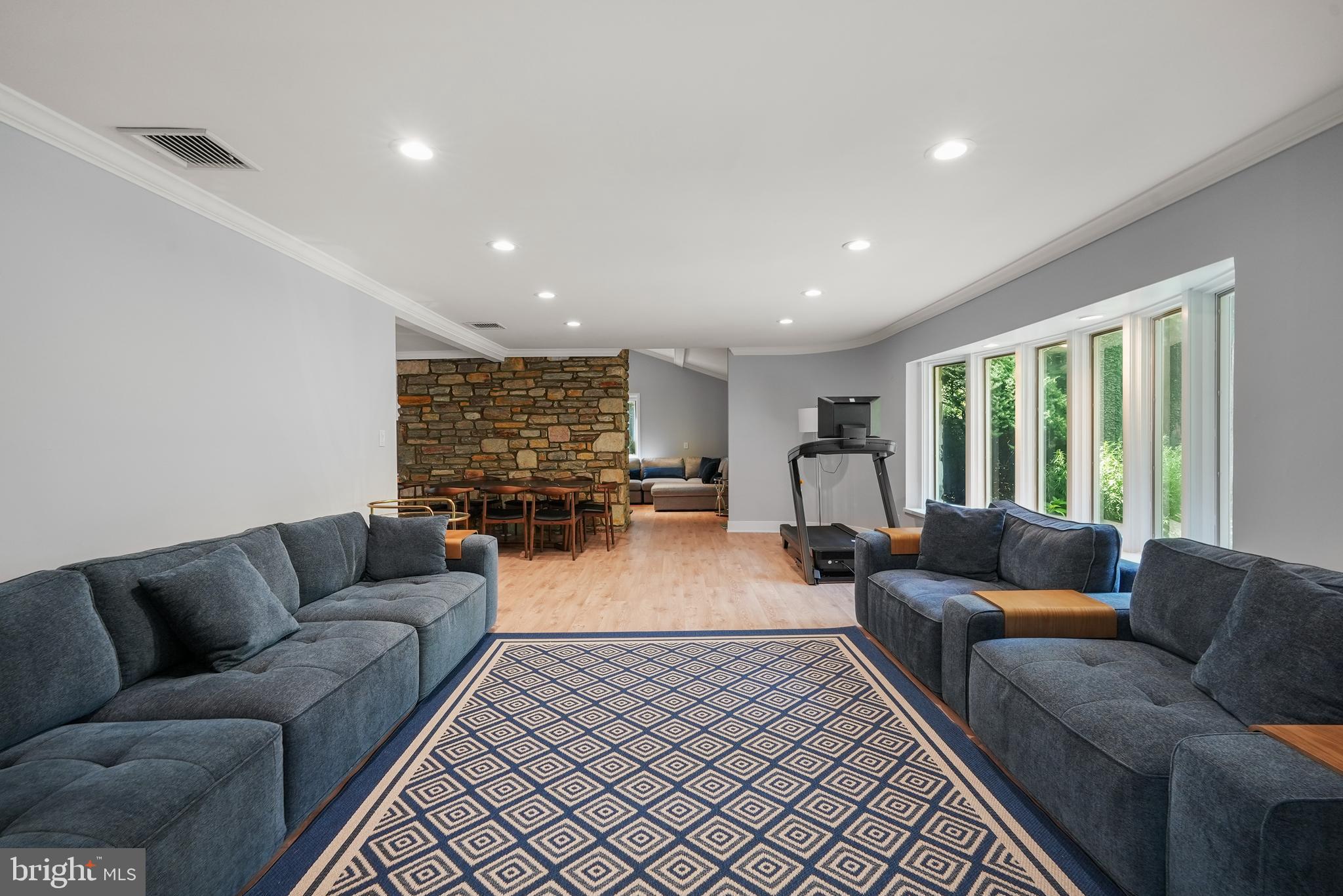 901 Dale Road Jenkintown, PA 19046 - Photo 14 of 56