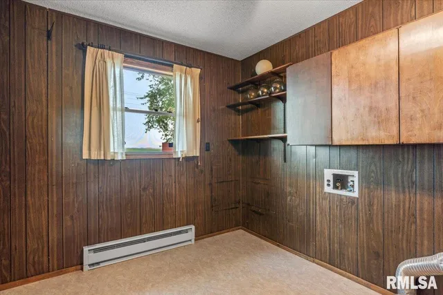 $249,900 | 34831 Greenland Road, Virden, IL 62690