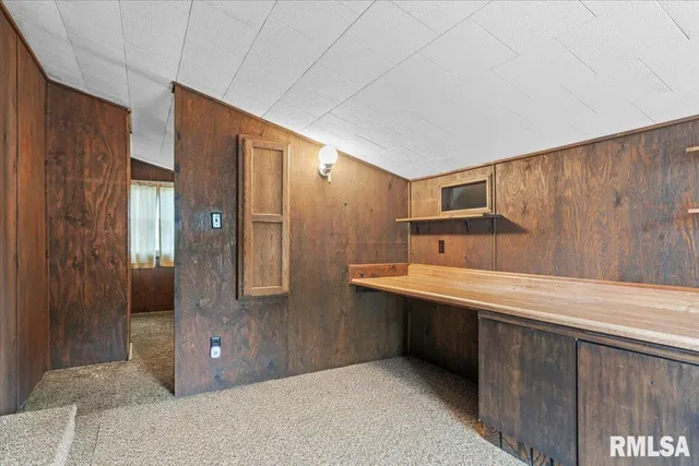 $249,900 | 34831 Greenland Road, Virden, IL 62690