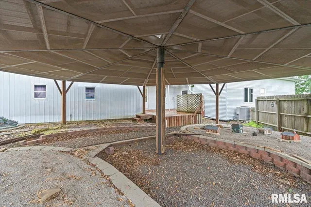 $249,900 | 34831 Greenland Road, Virden, IL 62690