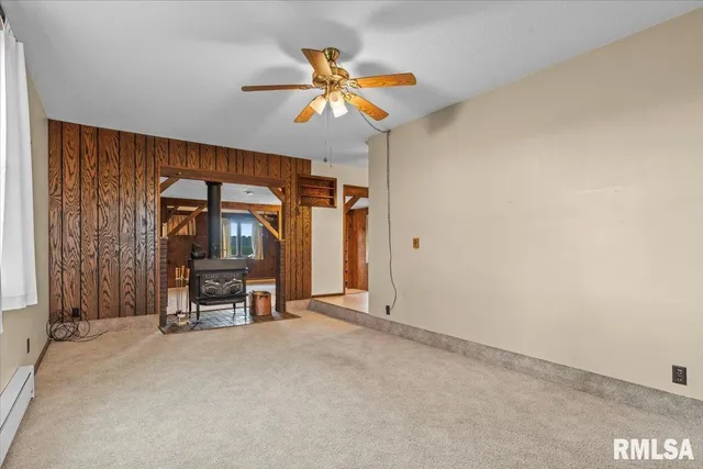 $249,900 | 34831 Greenland Road, Virden, IL 62690