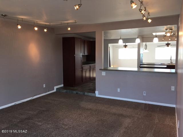 8311 East 3rd Street Tucson, AZ 85710 - Photo 3 of 40