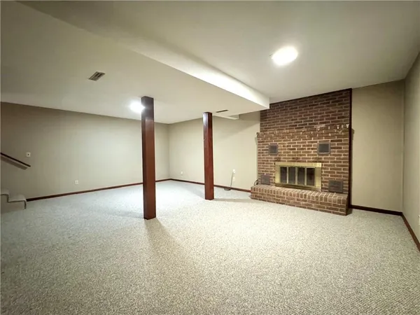 $232,000 | 100 Elm Street, Windsor, MO 65360