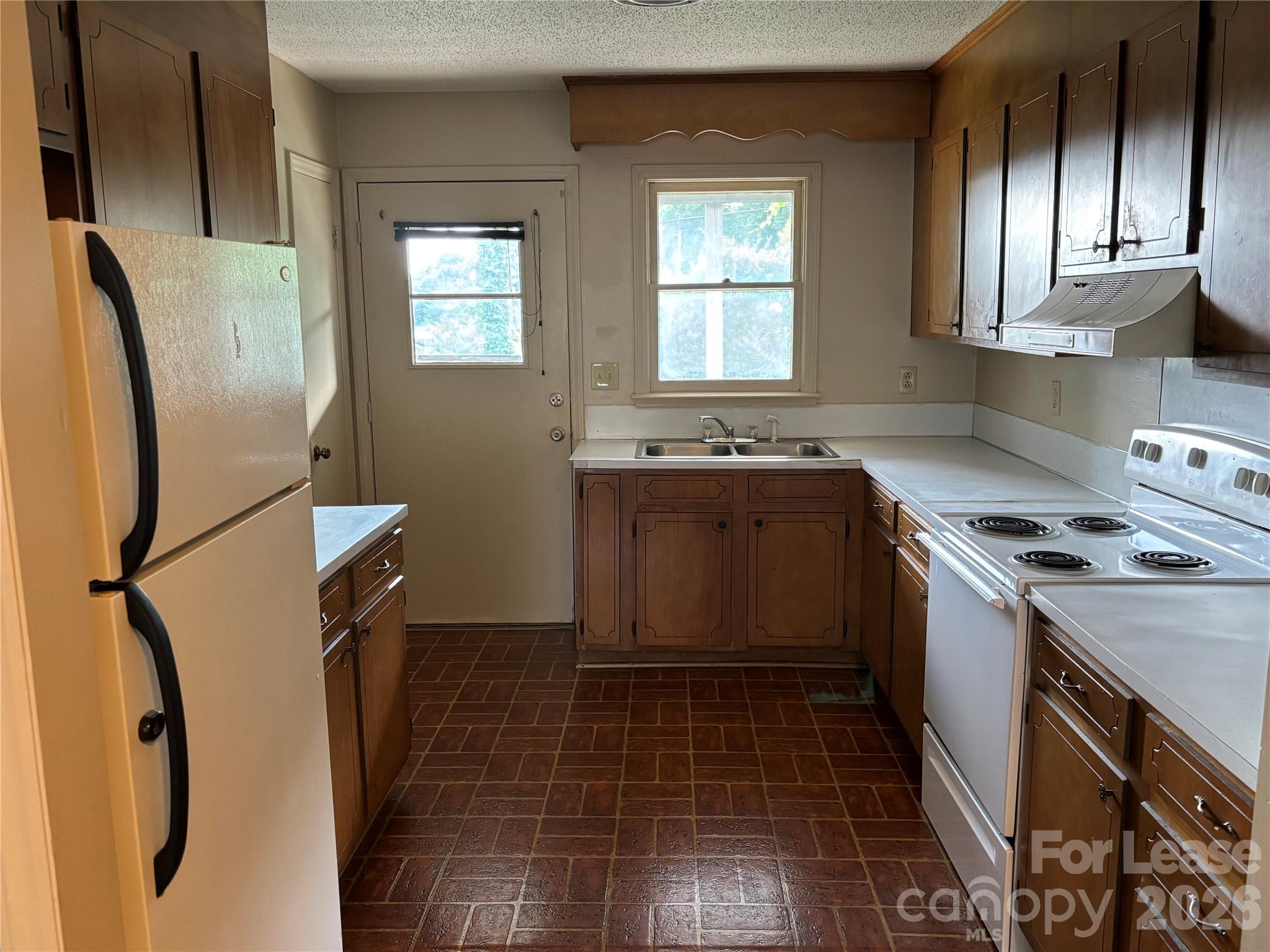 121 Massapoag Road Lincolnton, NC 28092 - Photo 4 of 10