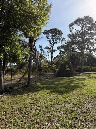 $209,000 | 203 Rubens Drive, Unit H, Nokomis, FL 34275