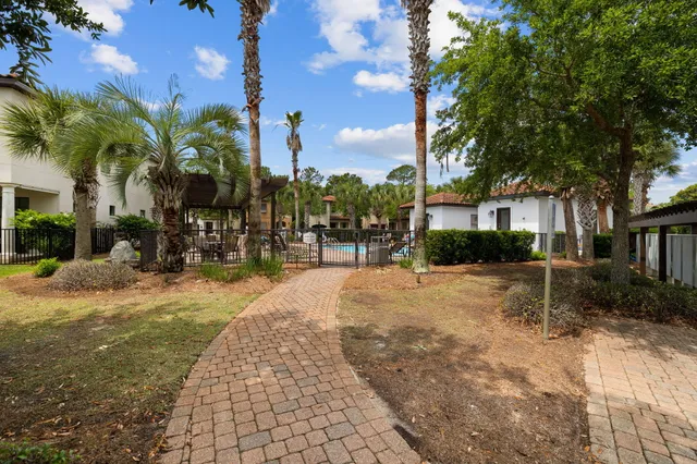 $1,150,000 | 1961 Baytowne Loop, Miramar Beach, FL 32550