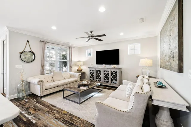 $1,150,000 | 1961 Baytowne Loop, Miramar Beach, FL 32550