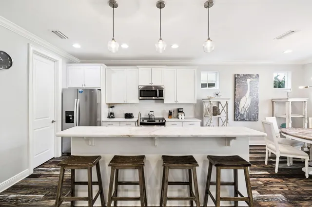 $1,150,000 | 1961 Baytowne Loop, Miramar Beach, FL 32550