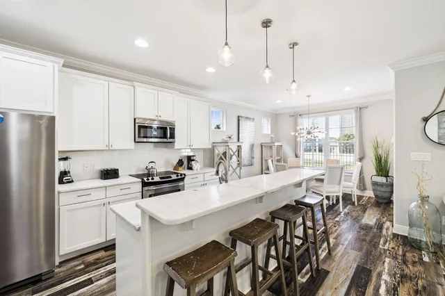 $1,150,000 | 1961 Baytowne Loop, Miramar Beach, FL 32550