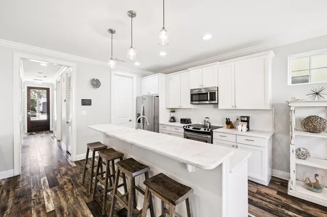 $1,150,000 | 1961 Baytowne Loop, Miramar Beach, FL 32550