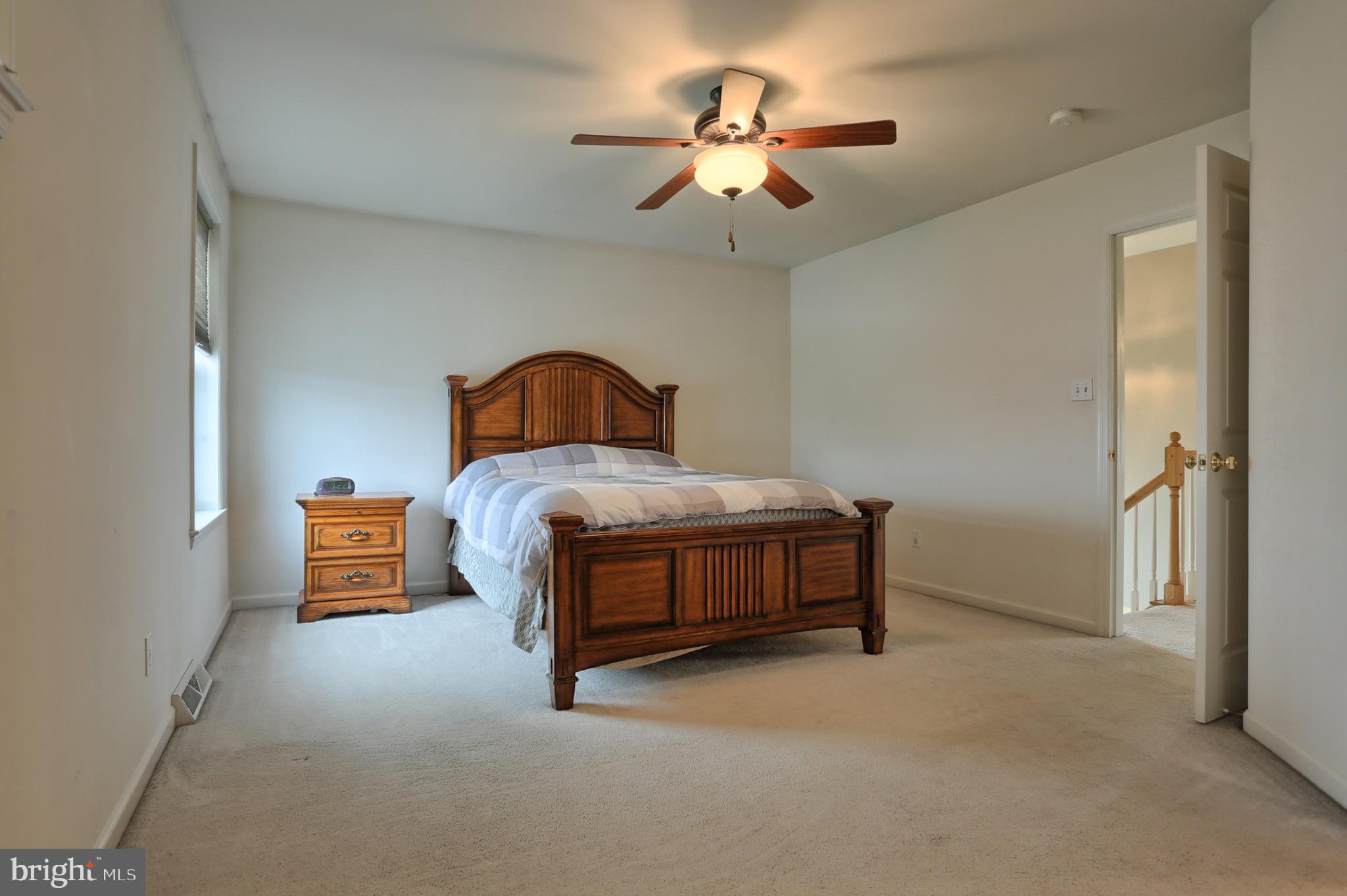 576 Fox Ridge Lane Lebanon, PA 17042 - Photo 20 of 34 Master BR