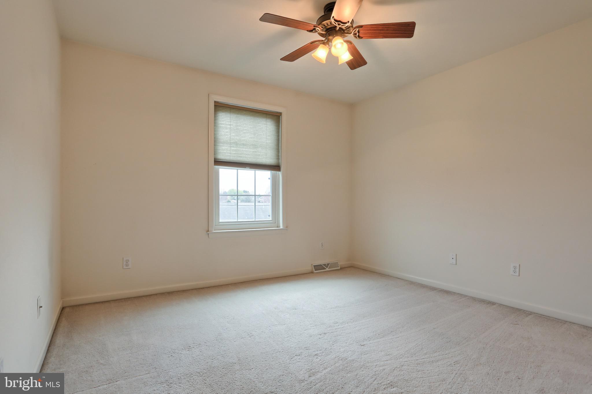 576 Fox Ridge Lane Lebanon, PA 17042 - Photo 25 of 34 Bedroom #3