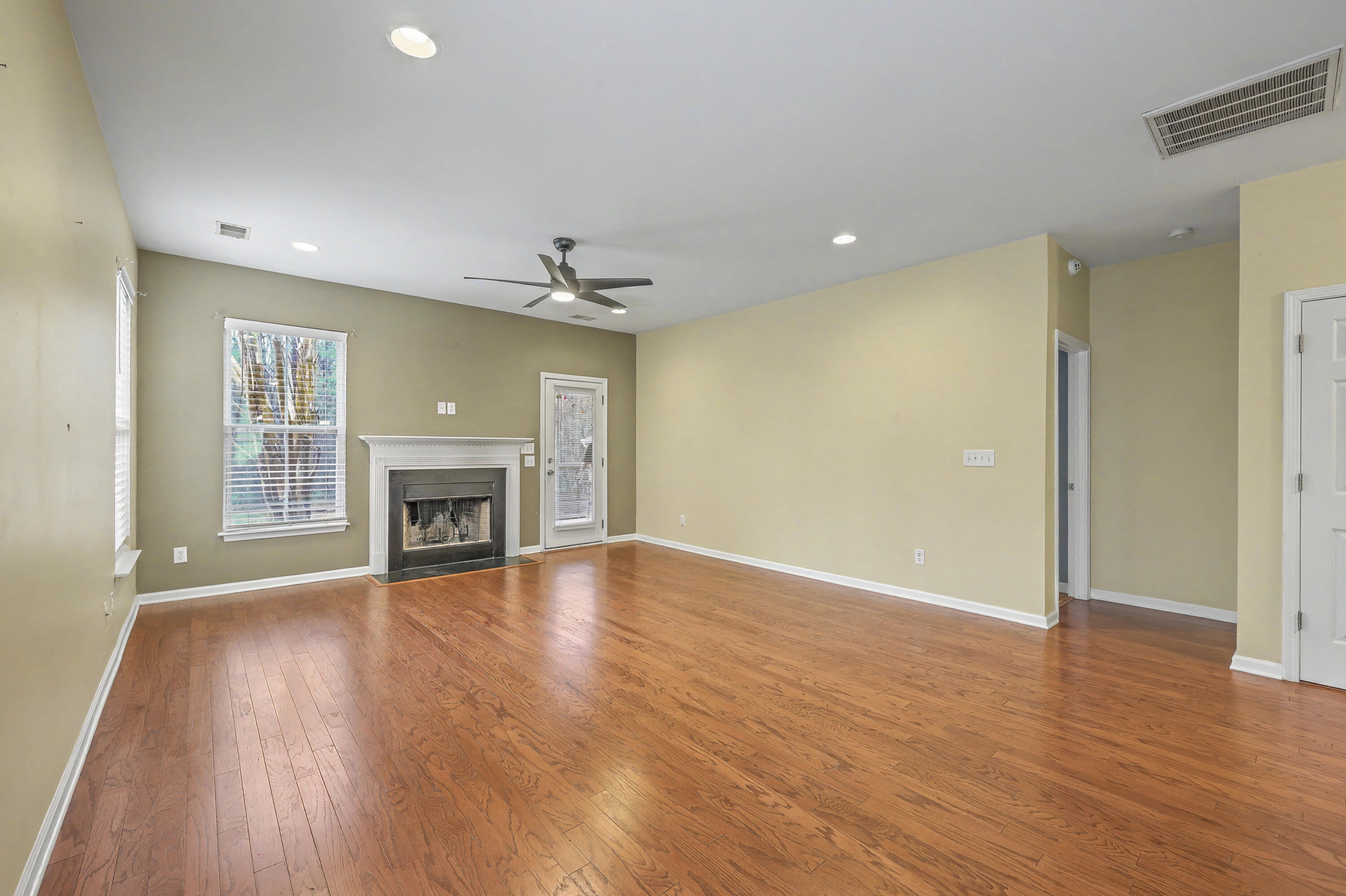 132 Cypress View Road Goose Creek, SC 29445 - Photo 9 of 37 Fireplace