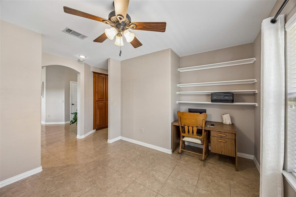 9221 Perimeter Street Denton, TX 76207 - Photo 16 of 36