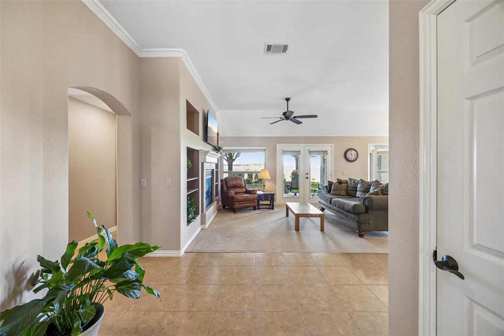 9221 Perimeter Street Denton, TX 76207 - Photo 4 of 36