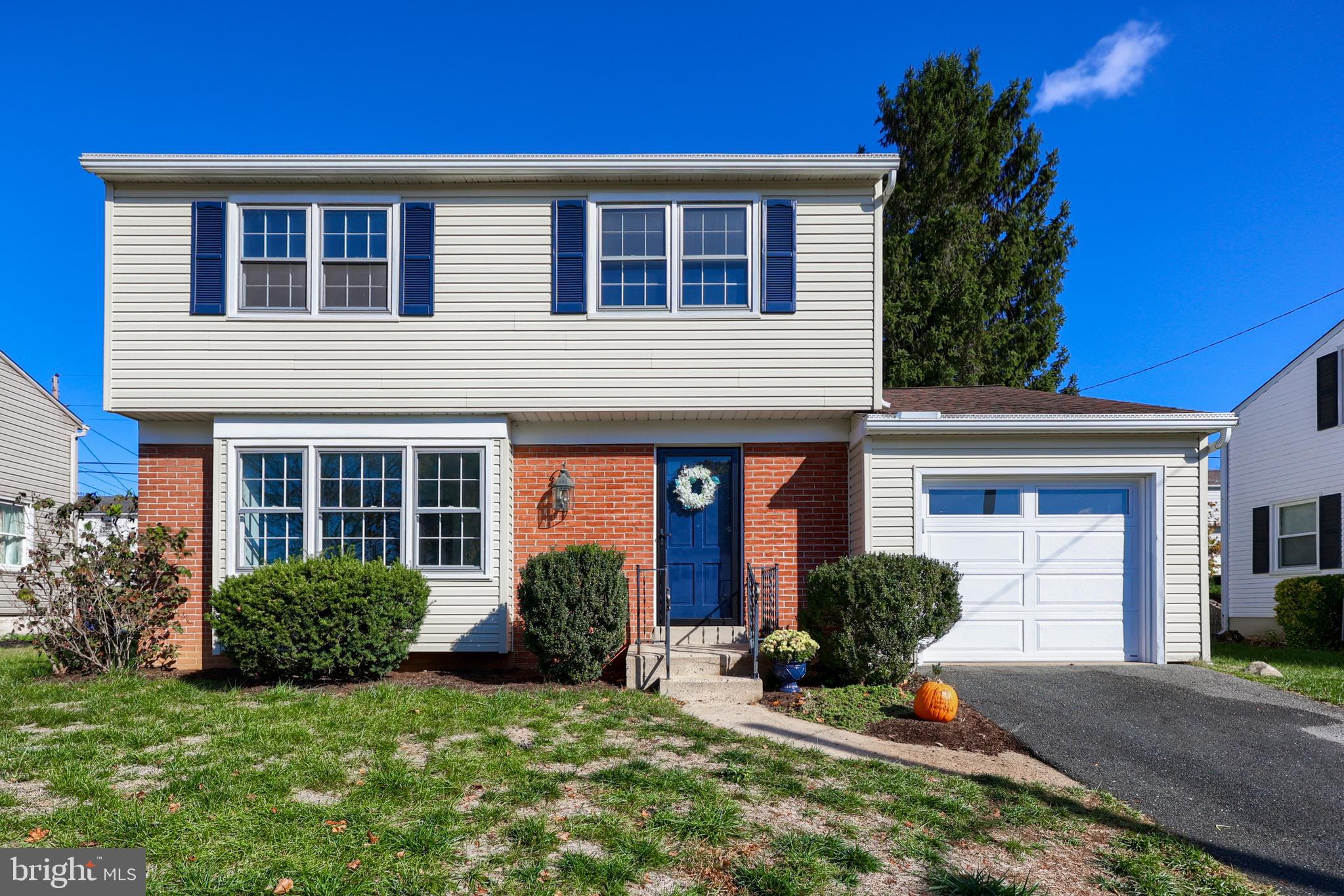 1635 Robert Road Lancaster, PA 17601 - Photo 1 of 46 Gallery Image 1