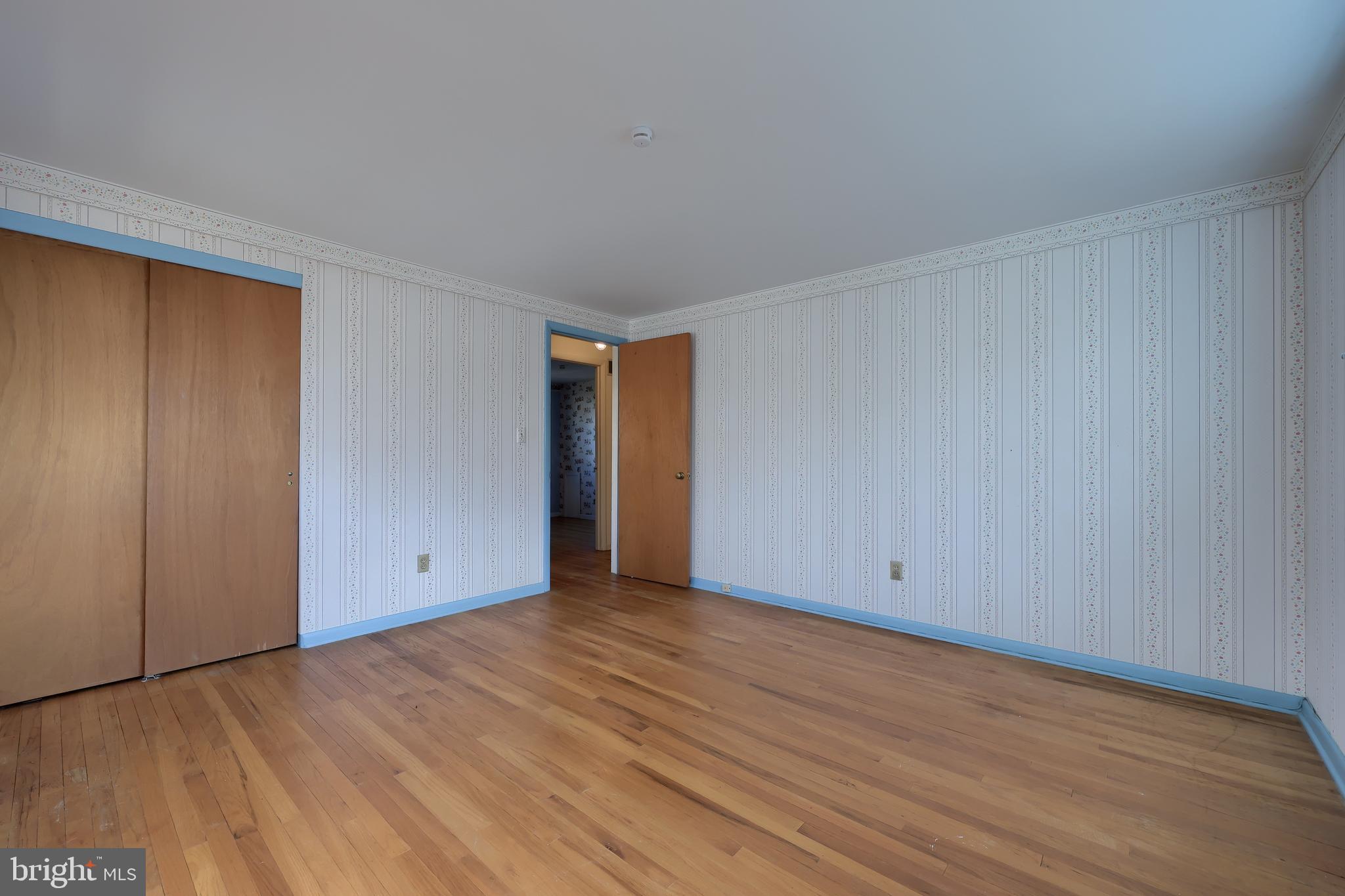 1635 Robert Road Lancaster, PA 17601 - Photo 23 of 46 Bedroom #1