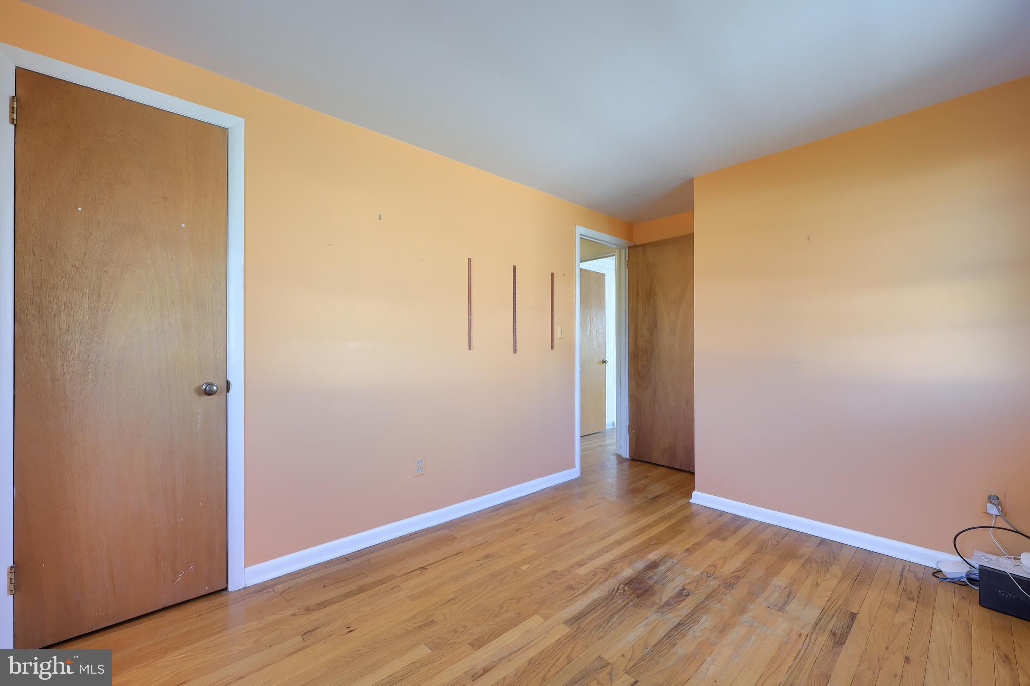 1635 Robert Road Lancaster, PA 17601 - Photo 26 of 46 Bedroom #3