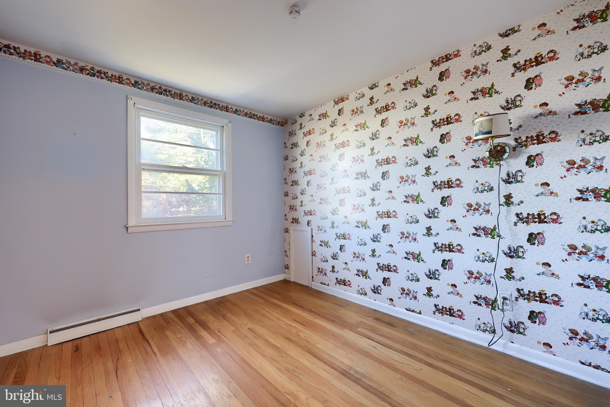 1635 Robert Road Lancaster, PA 17601 - Photo 27 of 46 Bedroom #4