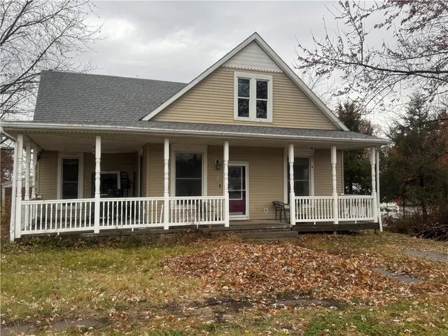 $70,000 | 307 North Grand Avenue, King City, MO 64463