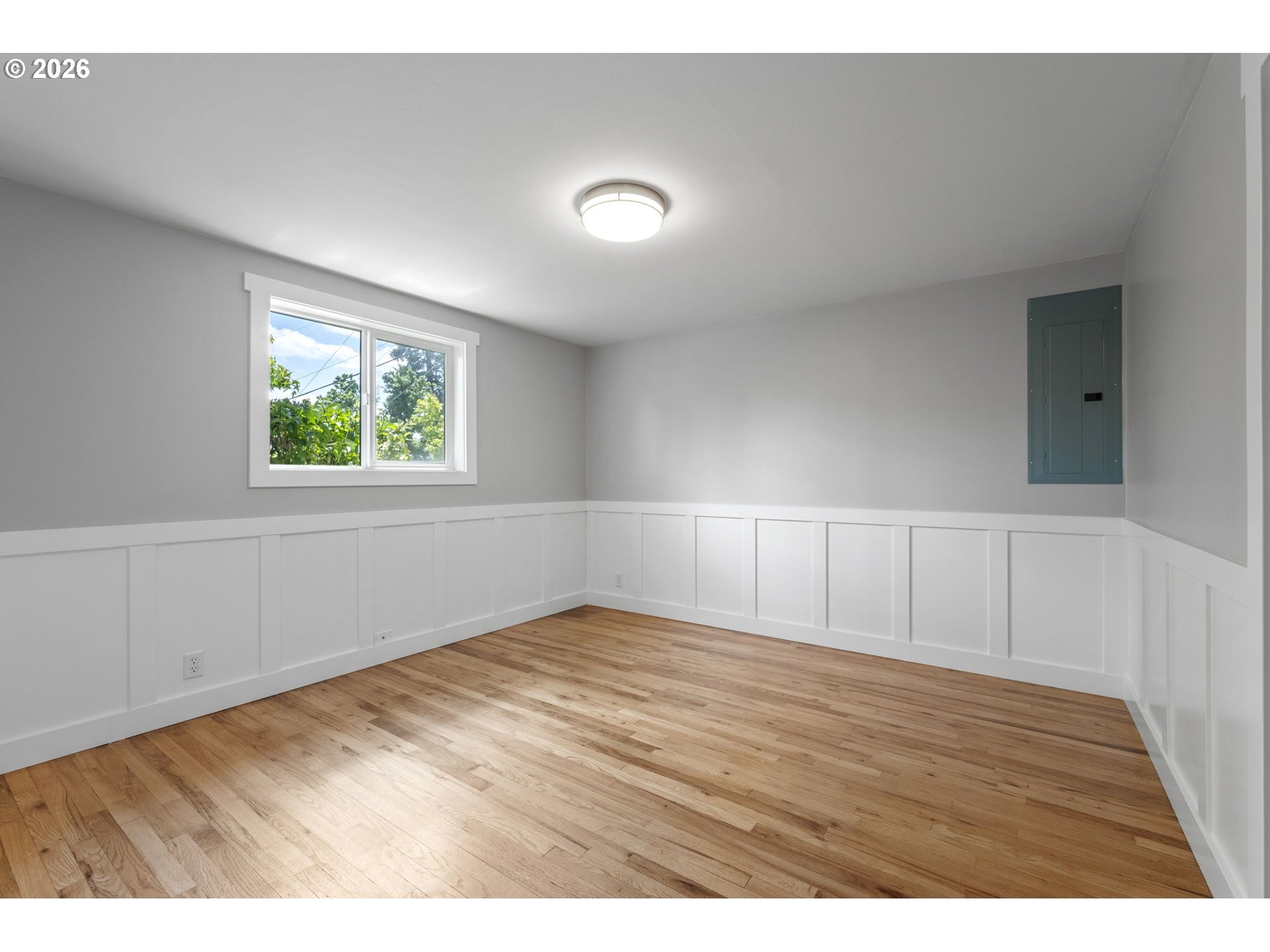 622 North 51st Street Springfield, OR 97478 - Photo 15 of 25 Bedroom